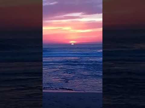 Sonnenuntergang Praia da Foz do Sizandro bei Sao Pedro da Cadeira / Portugal am 2023-04-17